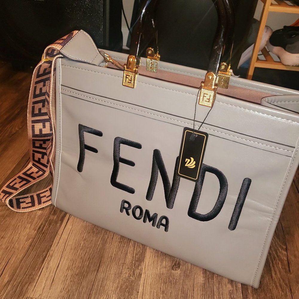 Beautiful medium size tote